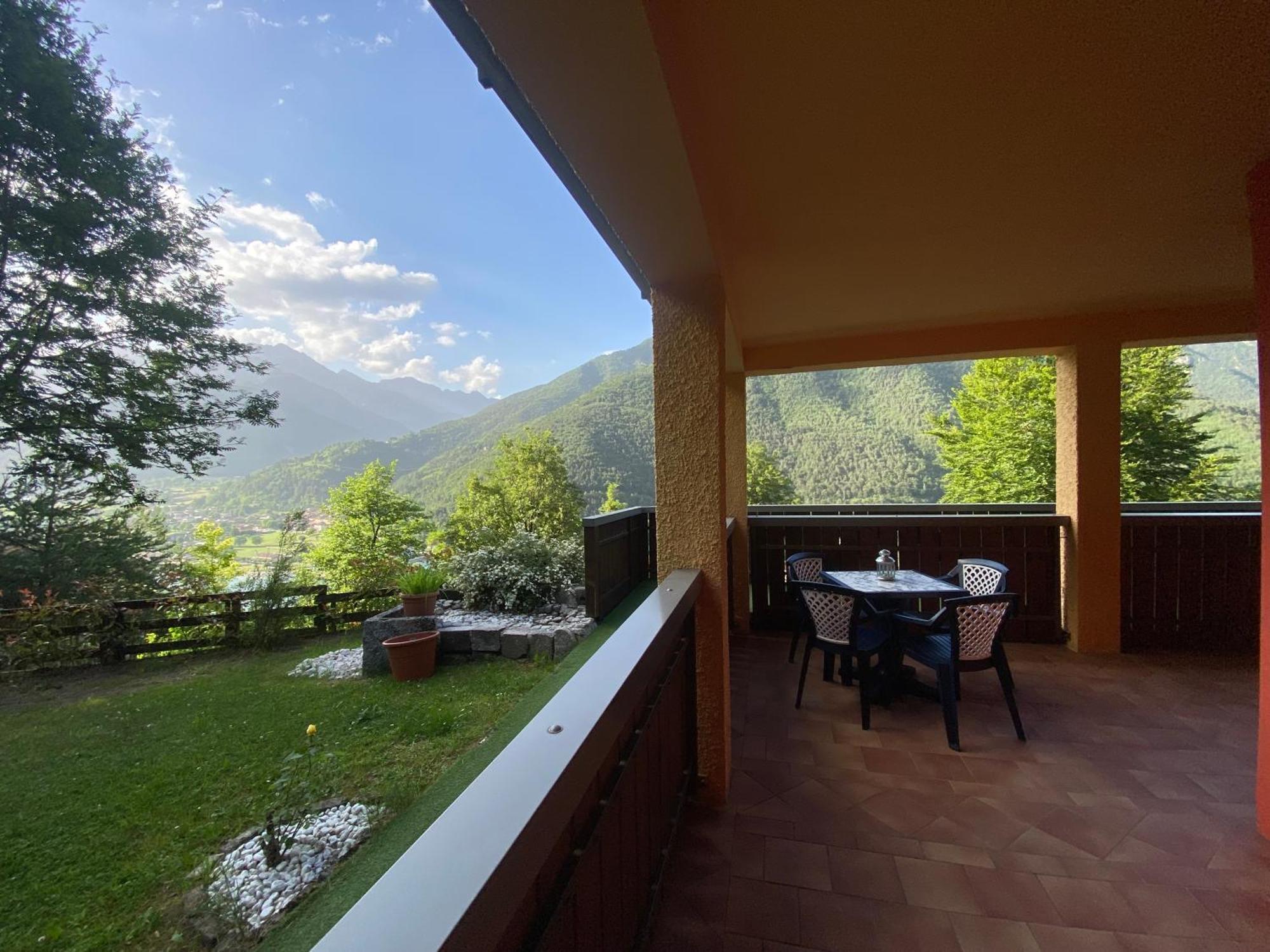 Le Terrazze Sul Lago - Ledro House Pieve Di Ledro Chambre photo